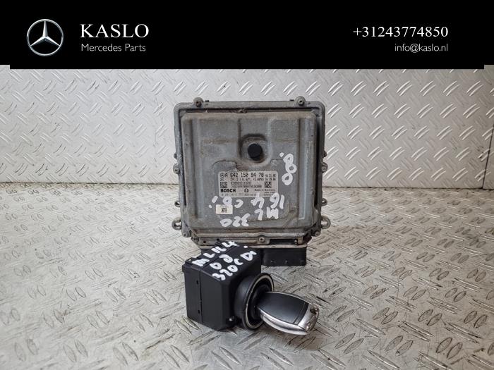 Used Ignition lock + computer Mercedes ML II (164/4JG) 3.0 ML-320 CDI 4-Matic V6 24V Price € 300,00 Margin scheme offered by kaslo auto parts