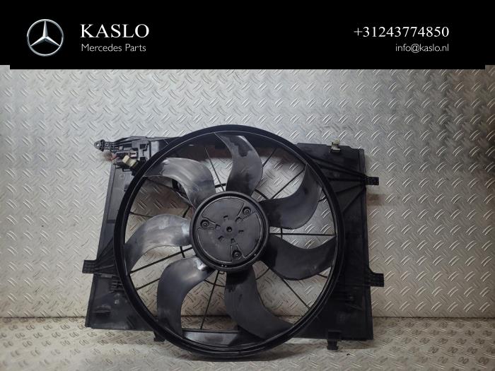 Gebrauchte Kühlerventilator Mercedes C Estate (S205) C-350 e 2.0 16V Preis € 250,00 Margenregelung angeboten von kaslo auto parts