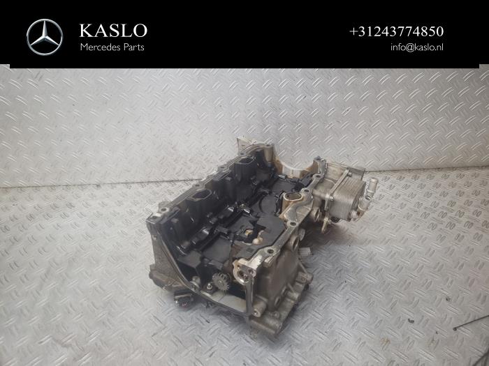 Usagé Couvercle carter Mercedes A (177.0) 1.3 A-180 Turbo 16V Prix € 150,00 Règlement à la marge proposé par kaslo auto parts