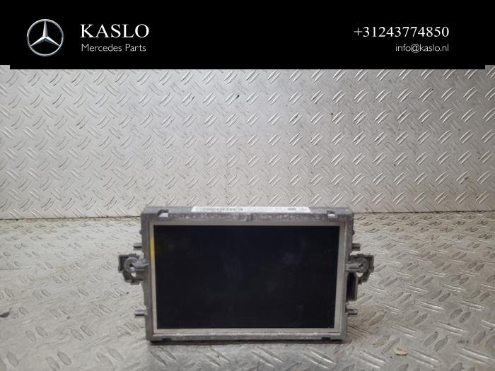 Begagnade Innerdisplay Mercedes CLS (C218) 350 CDI BlueEfficiency 3.0 V6 24V Pris € 100,00 Marginaltabell erbjuds av kaslo auto parts