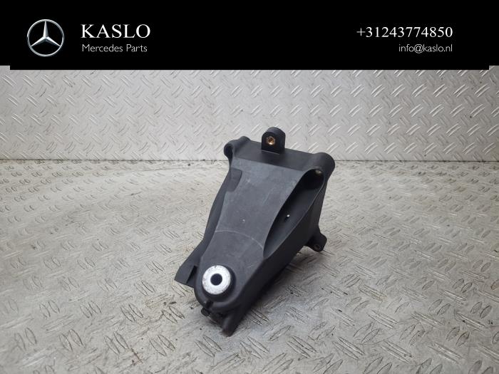 Used Engine mount Mercedes S (222.0/222.1) 3.5 S-400 Hybrid 24V Price € 50,00 Margin scheme offered by kaslo auto parts