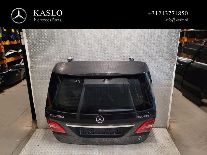 Używane Tylna klapa Mercedes ML III (166) 2.1 ML-250 CDI 16V BlueTEC 4-Matic Cena € 750,00 Procedura marży oferowane przez kaslo auto parts
