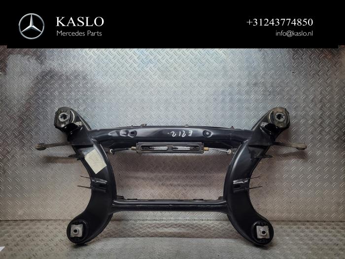 Usagé Faux châssis Mercedes E Estate (S212) E-350 CDI V6 24V BlueEfficiency Prix € 400,00 Règlement à la marge proposé par kaslo auto parts