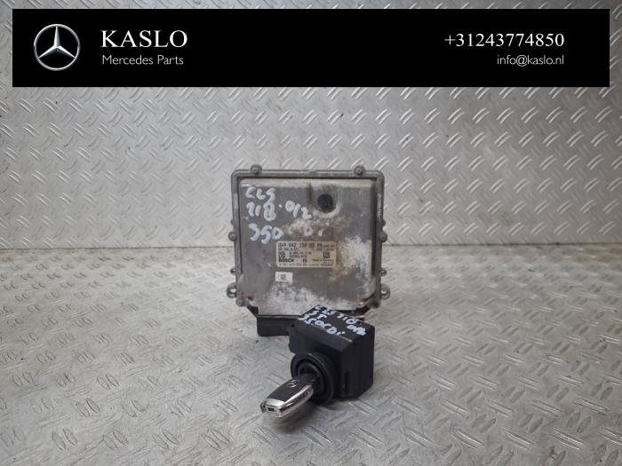 Used Ignition lock + computer Mercedes CLS Shooting Brake (X218) 350 CDI BlueEfficiency 3.0 V6 24V Price € 300,00 Margin scheme offered by kaslo auto parts