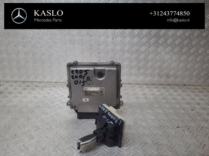 Used Ignition lock + computer Mercedes C (W205) C-200 1.6 CDI BlueTEC, C-200 d 16V Price € 300,00 Margin scheme offered by kaslo auto parts