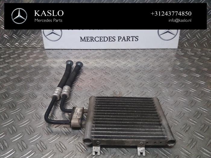 Gebrauchte Ölkühler Mercedes SL (R230) 5.0 SL-500 V8 24V Preis € 50,00 Margenregelung angeboten von kaslo auto parts