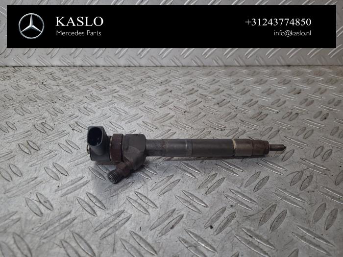 Usagé Injecteurs Mercedes S (W220) 4.0 S-400 CDI V8 32V Prix € 75,00 Règlement à la marge proposé par kaslo auto parts