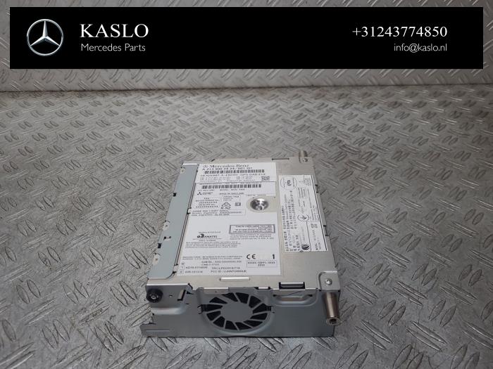 Usagé Module navigation Mercedes E (W213) E-220d 2.0 Turbo 16V Prix € 500,00 Règlement à la marge proposé par kaslo auto parts