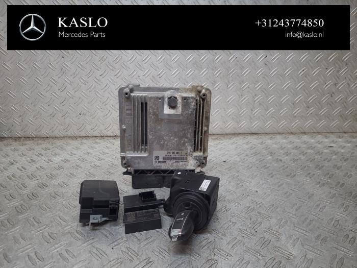 Used Ignition lock + computer Porsche Panamera (970) 3.0 D V6 24V Price € 500,00 Margin scheme offered by kaslo auto parts