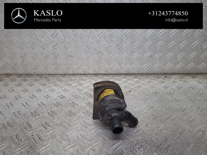 Begagnade Extra vattenpump Porsche Panamera (970) 3.0 D V6 24V Pris € 25,00 Marginaltabell erbjuds av kaslo auto parts