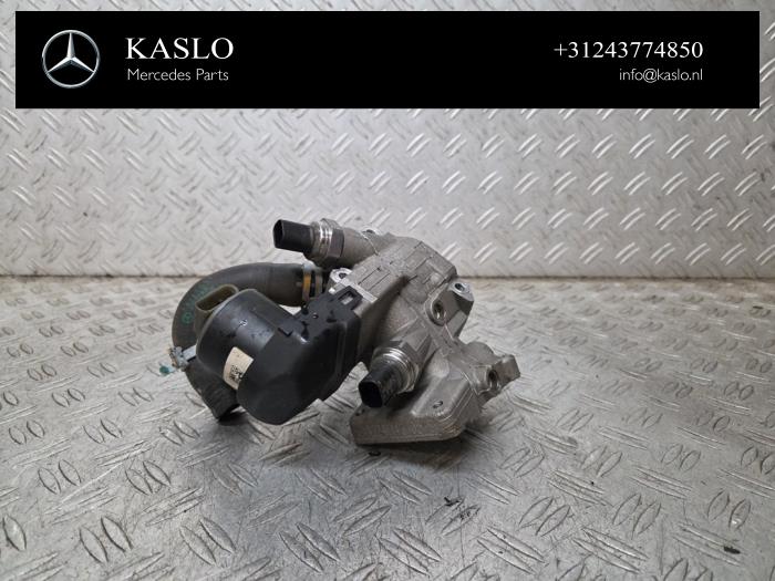 Gebrauchte AGR Ventil Mercedes C (W205) C-200 2.0 CGI 16V Preis € 100,00 Margenregelung angeboten von kaslo auto parts