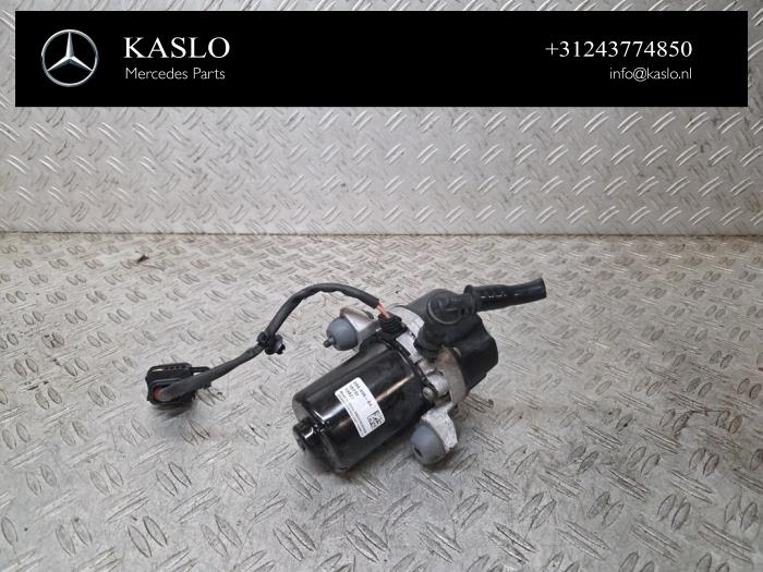 Usagé Divers Mercedes EQA (N243) 250 67 kWh Prix € 100,00 Règlement à la marge proposé par kaslo auto parts