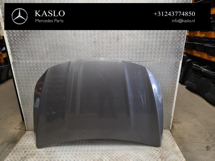 Używane Maska Mercedes CLA Shooting Brake (117.9) 2.2 CLA-220 CDI, 220 d 16V Cena € 500,00 Procedura marży oferowane przez kaslo auto parts