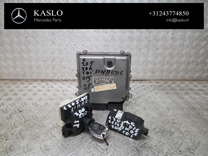 Used Ignition lock + computer Mercedes C Estate (S205) C-200 BlueTEC, C-200 d 1.6 16V Price € 300,00 Margin scheme offered by kaslo auto parts