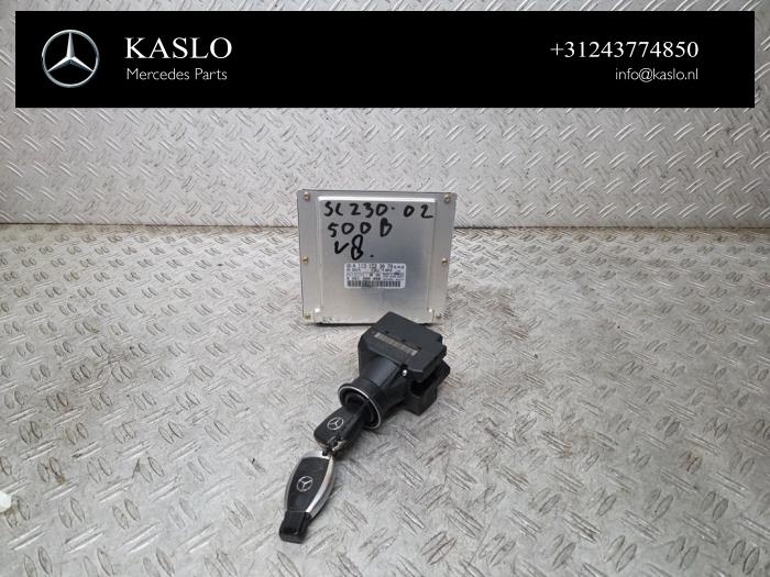 Ignition lock + computer from a Mercedes-Benz SL (R230) 5.0 SL-500 V8 24V 2002