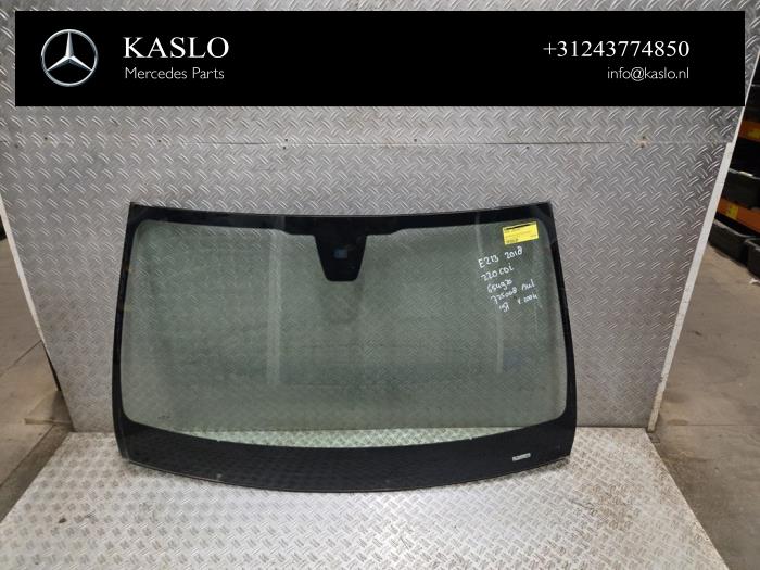 Begagnade Framruta Mercedes E (W213) E-220d 2.0 Turbo Pris € 300,00 Marginaltabell erbjuds av kaslo auto parts