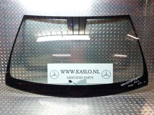 Used Frontscreen Mercedes E Estate (S212) E-350 CGI V6 24V BlueEfficiency Price € 150,00 Margin scheme offered by kaslo auto parts