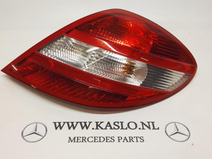 Tylne swiatlo pozycyjne prawe z Mercedes-Benz SLK (R171) 1.8 200 K 16V 2006