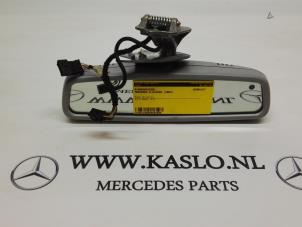Used Rear view mirror Mercedes E (W211) 2.2 E-200 CDI 16V Price € 25,00 Margin scheme offered by kaslo auto parts