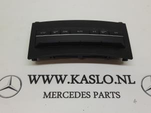 Usagé Panneau de commande clim Mercedes E-Klasse Prix sur demande proposé par kaslo auto parts