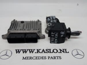 Used Ignition switch Mercedes E Combi (S211) 2.2 E-220 CDI 16V Price on request offered by kaslo auto parts