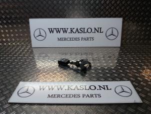 Gebrauchte Sicherheitsgurt Schließe rechts hinten Mercedes A (W169) 2.0 A-160 CDI 16V Preis auf Anfrage angeboten von kaslo auto parts