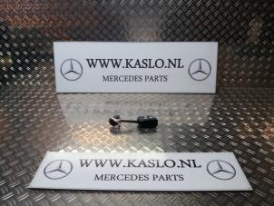 Gebrauchte Sicherheitsgurt Schließe rechts hinten Mercedes CLS (C219) 320 CDI 24V Preis auf Anfrage angeboten von kaslo auto parts