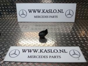 Używane Klakson Mercedes E (W211) 1.8 E-200 K 16V Cena na żądanie oferowane przez kaslo auto parts