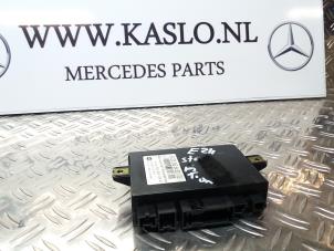Used Module tailgate motor Mercedes E (W211) 1.8 E-200 K 16V Price € 50,00 Margin scheme offered by kaslo auto parts