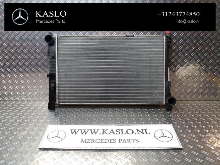 Używane Chlodnica Mercedes SLK (R171) 3.5 350 V6 24V Cena € 150,00 Procedura marży oferowane przez kaslo auto parts