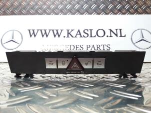 Used PDC panel Mercedes SLK (R171) 1.8 200 K 16V Price on request offered by kaslo auto parts