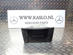 Used Radio control panel Mercedes CLS (C219) 320 CDI 24V Price on request offered by kaslo auto parts