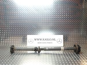 Usagé Arbre de transmission Mercedes SLK (R170) 2.3 230 K 16V Prix sur demande proposé par kaslo auto parts