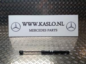 Used Rear gas strut, right Mercedes SLK (R170) 2.3 230 K 16V Price on request offered by kaslo auto parts
