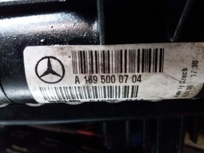 Wentylator grzewczy z Mercedes-Benz A (W169) 1.5 A-150 16V 2006