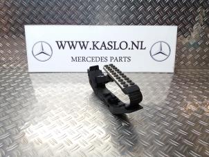 Usagé Pédale d'accélérateur Mercedes SL (R230) 3.7 SL-350 V6 18V Prix € 100,00 Règlement à la marge proposé par kaslo auto parts