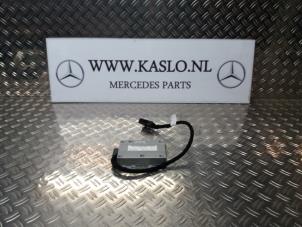 Used Multimedia connection Mercedes E Estate (S212) E-250 CDI 16V BlueEfficiency,BlueTEC Price on request offered by kaslo auto parts