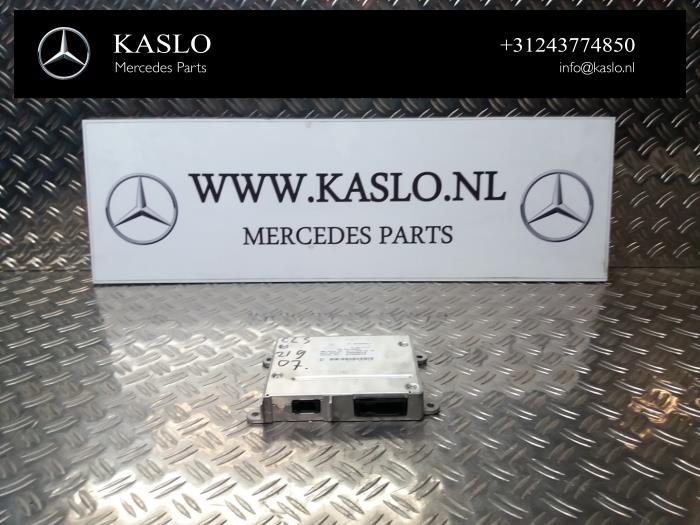 Używane Modul Bluetooth Mercedes CLS (C219) 320 CDI 24V Cena € 50,00 Procedura marży oferowane przez kaslo auto parts