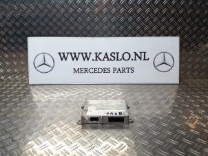 Używane Modul telefoniczny Mercedes B (W245,242) 2.0 B-180 CDI 16V Cena € 50,00 Procedura marży oferowane przez kaslo auto parts