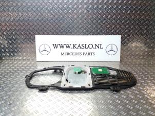 Used Antenna Mercedes R (W251) 3.0 280 CDI 24V 4-Matic Price € 50,00 Margin scheme offered by kaslo auto parts