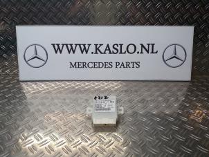 Used PDC Module Mercedes E (W212) E-220 CDI 16V BlueEfficiency Price € 50,00 Margin scheme offered by kaslo auto parts