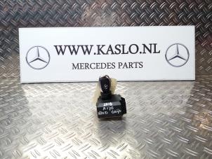 Used Ignition switch Mercedes A (W176) 1.5 A-180 CDI, A-180d 16V Price on request offered by kaslo auto parts