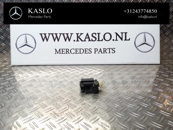 Usagé Régulateur pression turbo Mercedes A (W176) 1.5 A-180 CDI, A-180d 16V Prix € 30,00 Règlement à la marge proposé par kaslo auto parts
