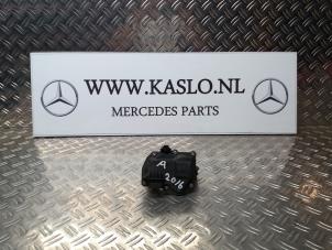 Used Exhaust throttle valve Mercedes A (W176) 1.5 A-180 CDI, A-180d 16V Price on request offered by kaslo auto parts