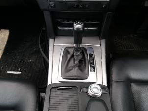 Used Gear stick Mercedes E (W212) E-200 CDI 16V BlueEfficiency,BlueTEC Price on request offered by kaslo auto parts