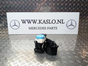 Używane Pas bezpieczenstwa lewy przód Mercedes A (W176) 1.5 A-180 CDI, A-180d 16V Cena € 70,00 Procedura marży oferowane przez kaslo auto parts
