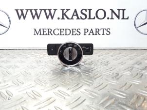 Used AIH headlight switch Mercedes B (W246,242) 1.8 B-180 CDI BlueEFFICIENCY 16V Price on request offered by kaslo auto parts