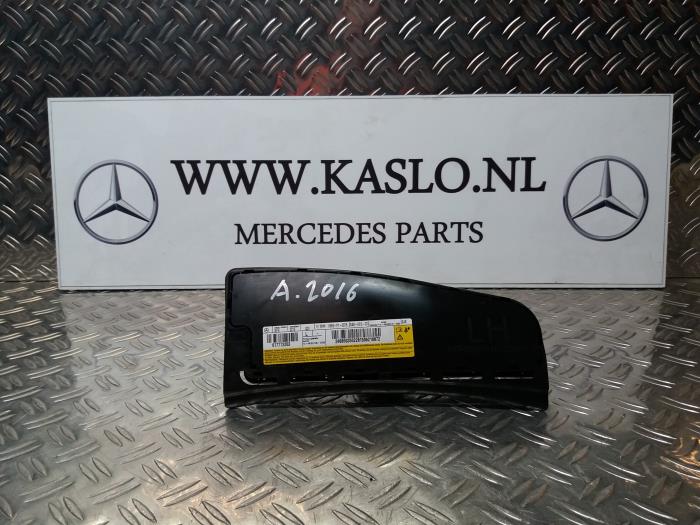 Airbag lateral de un Mercedes-Benz A (W176) 1.5 A-180 CDI, A-180d 16V 2015
