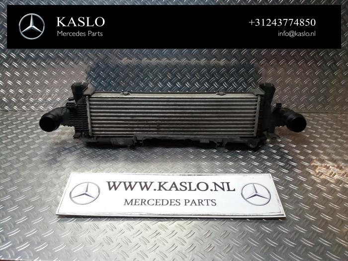 Usados Intercooler Mercedes E Estate (S212) E-350 CDI V6 24V BlueEfficiency Precio € 50,00 Norma de margen ofrecido por kaslo auto parts