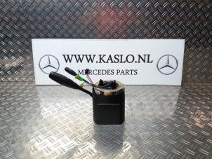 Używane Pierscien poduszki powietrznej Mercedes CLS (C219) 350 3.5 V6 18V Cena na żądanie oferowane przez kaslo auto parts